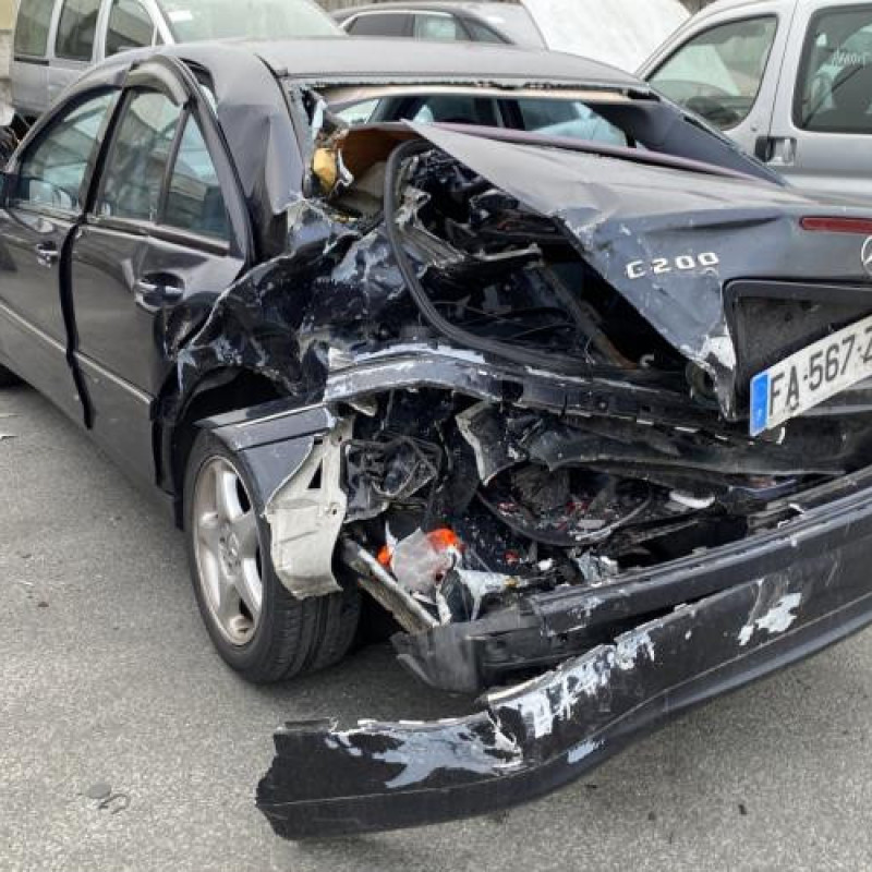 Interrupteur de leve vitre avant gauche MERCEDES CLASSE C 203 Photo n°11