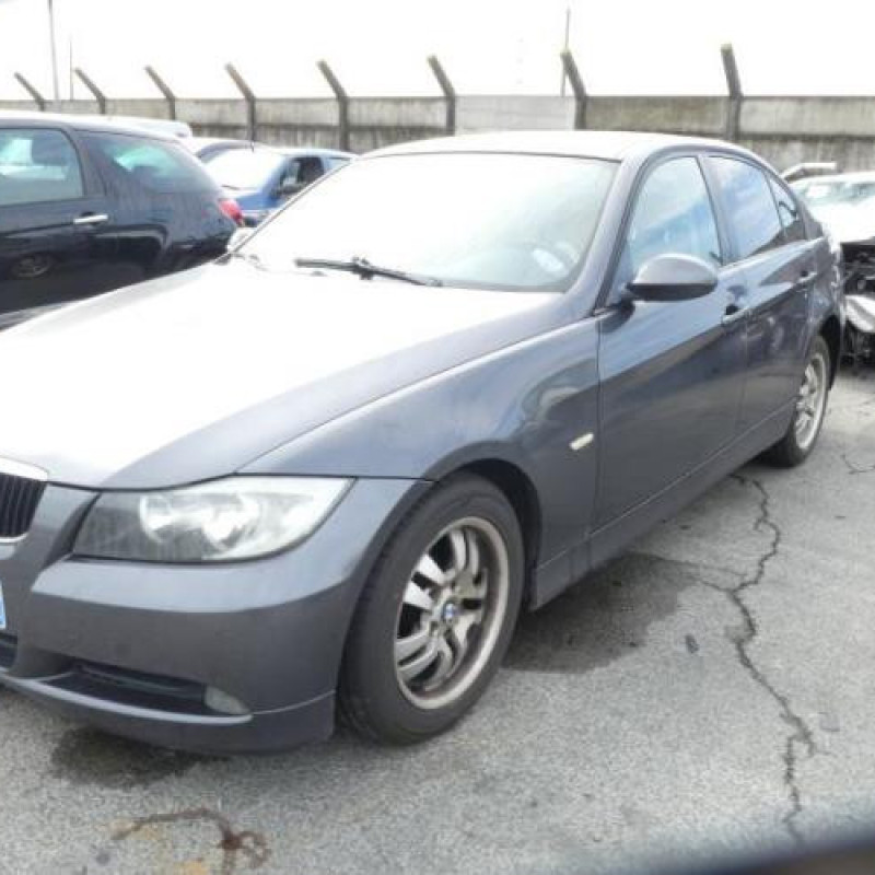 Feu arriere principal droit (feux) BMW SERIE 3 E90 Photo n°10
