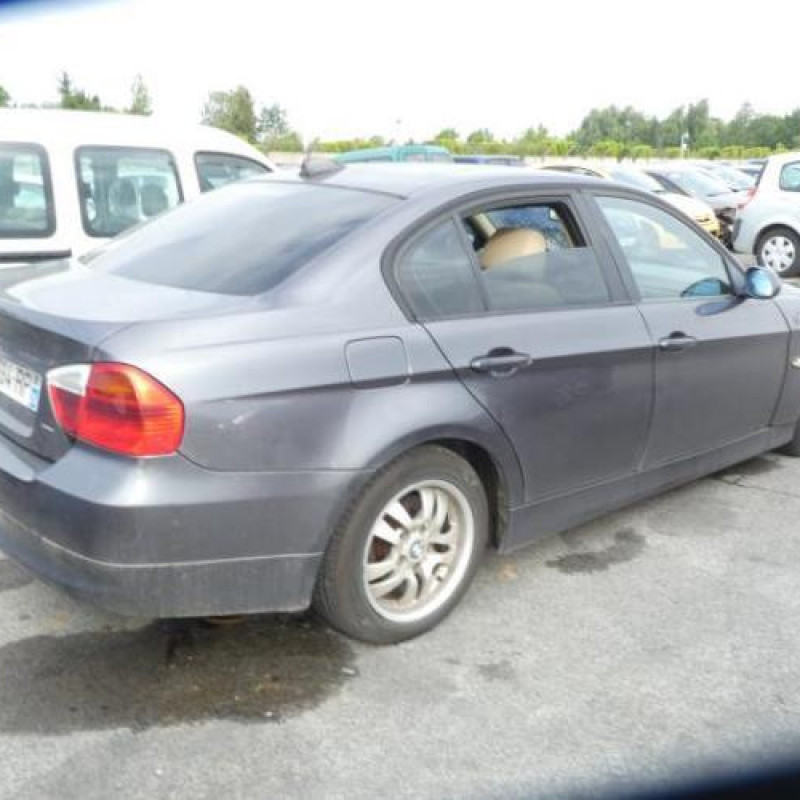 Feu arriere principal droit (feux) BMW SERIE 3 E90 Photo n°15