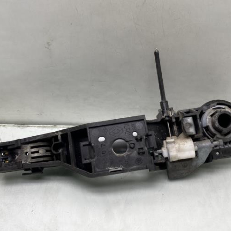 Poignee porte arriere droit RENAULT CLIO 3 Photo n°3