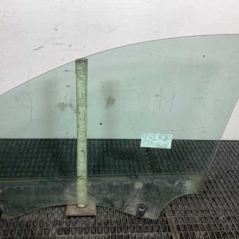 Vitre avant droit RENAULT CLIO 3 Photo n°7