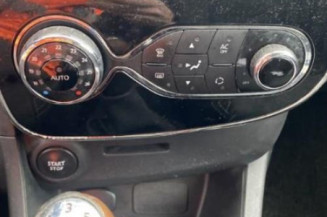 Actionneur verrou trappe d'essence RENAULT CLIO 4