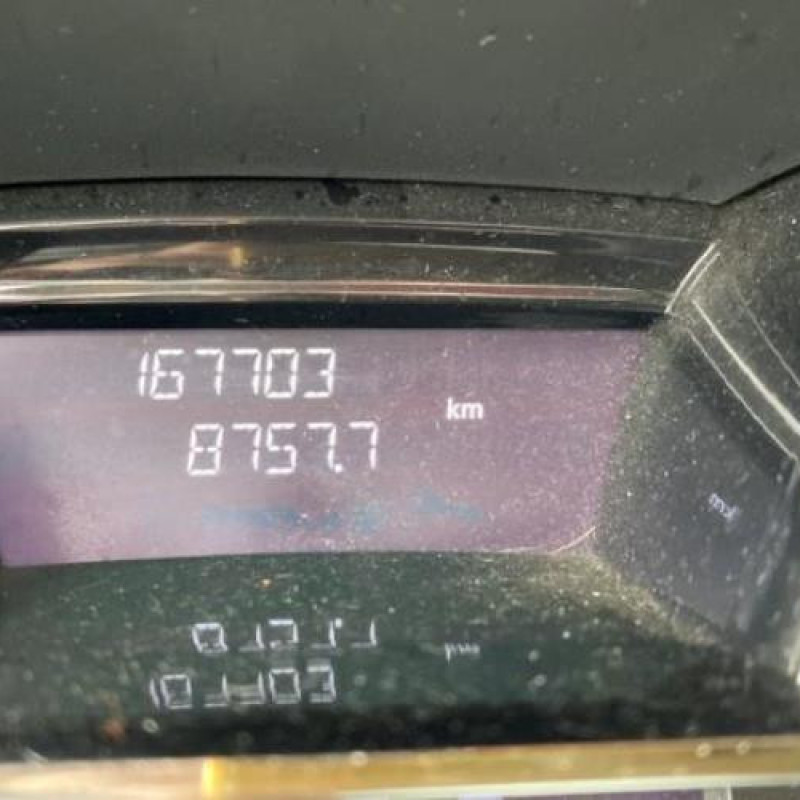 Actionneur verrou trappe d'essence RENAULT CLIO 4 Photo n°15