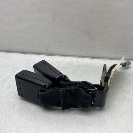 Attache ceinture arriere gauche RENAULT CLIO 4
