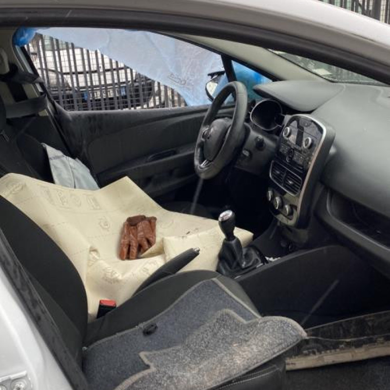 Boite a gants RENAULT CLIO 4 Photo n°12