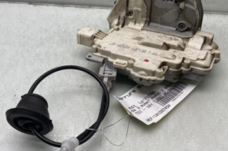 Serrure avant droit AUDI A4 2