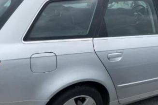 Serrure avant droit AUDI A4 2