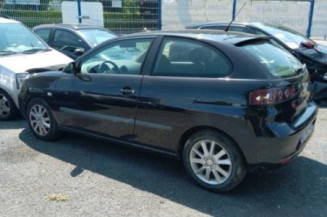 Serrure avant gauche SEAT IBIZA 3