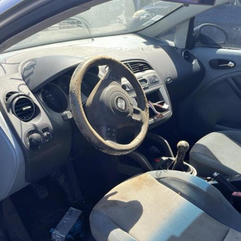 Feu arriere principal gauche (feux) SEAT ALTEA Photo n°4