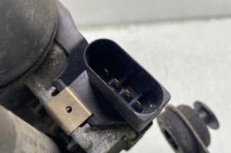 Moteur essuie glace avant droit SEAT ALTEA