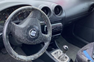 Moteur essuie glace avant SEAT CORDOBA 2
