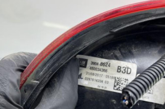 Feu arriere principal droit (feux) OPEL CORSA E