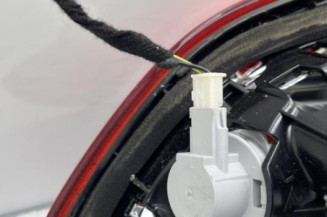 Feu arriere secondaire gauche (feux) OPEL CORSA E