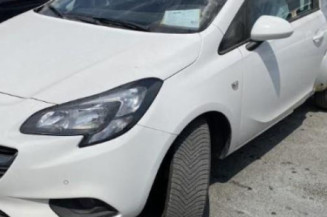 Feu arriere secondaire gauche (feux) OPEL CORSA E