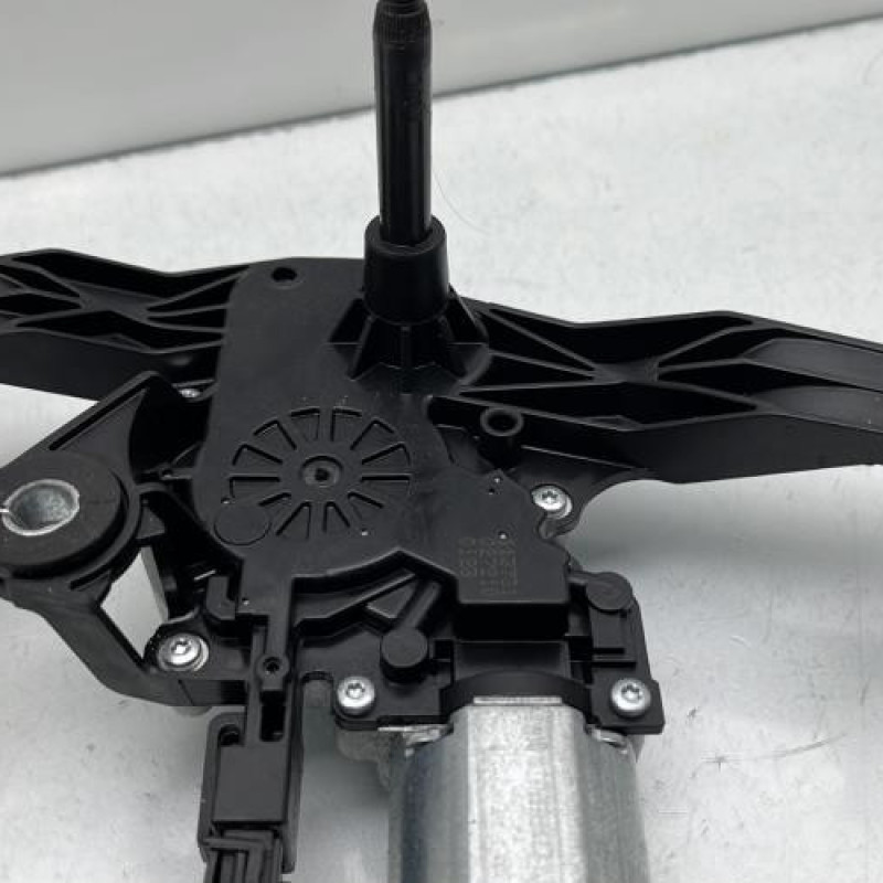 Moteur essuie glace arriere OPEL CORSA E Photo n°2