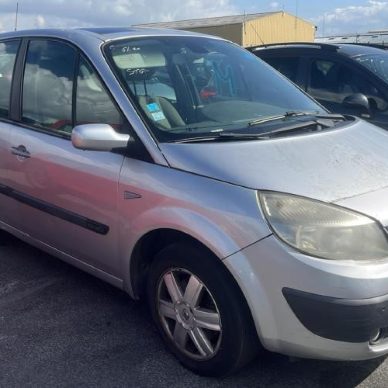 Feu arriere principal gauche (feux) RENAULT GRAND SCENIC 2 Photo n°12