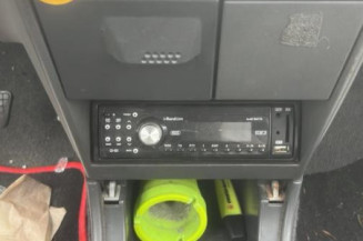 Vitre avant droit PEUGEOT 205