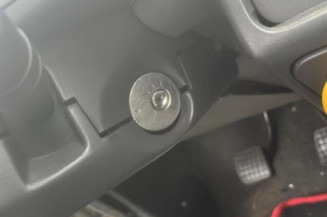 Vitre avant droit PEUGEOT 205