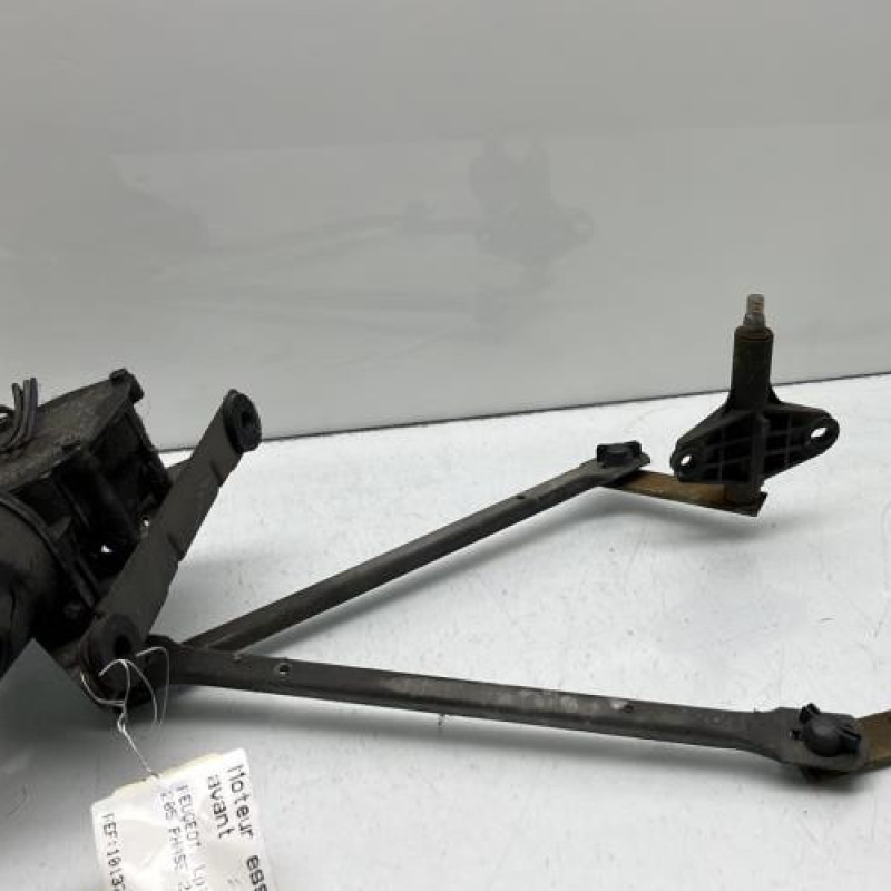 Moteur essuie glace avant PEUGEOT 205 Photo n°1