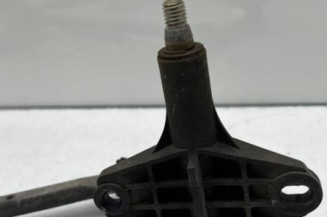 Moteur essuie glace avant PEUGEOT 205