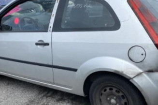 Fermeture de capot FORD FIESTA 5