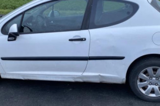 Boite a gants PEUGEOT 207
