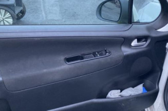 Boite a gants PEUGEOT 207