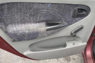 Serrure arriere gauche RENAULT SCENIC 1