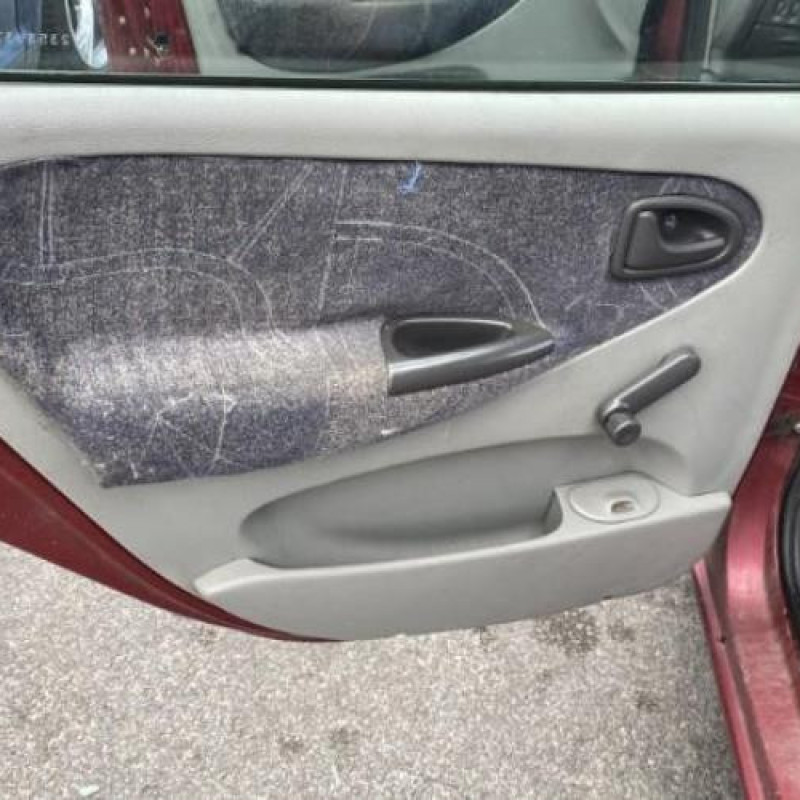 Serrure arriere gauche RENAULT SCENIC 1 Photo n°17