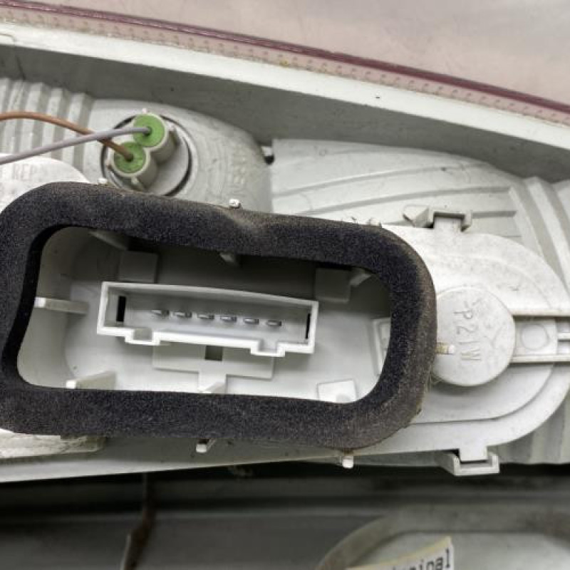 Feu arriere principal droit (feux) SKODA ROOMSTER Photo n°3