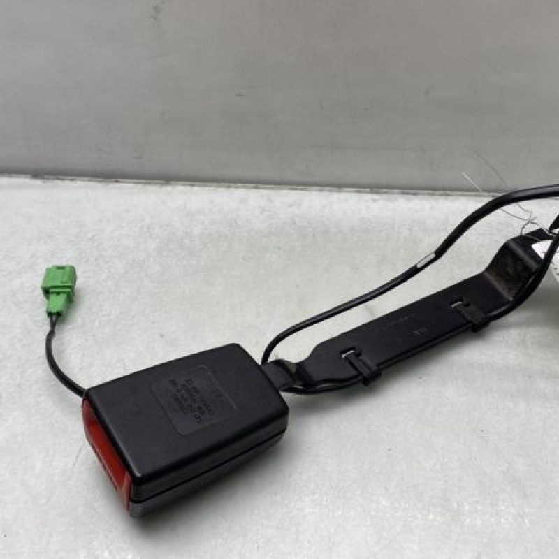 Attache ceinture avant gauche SKODA ROOMSTER Photo n°3