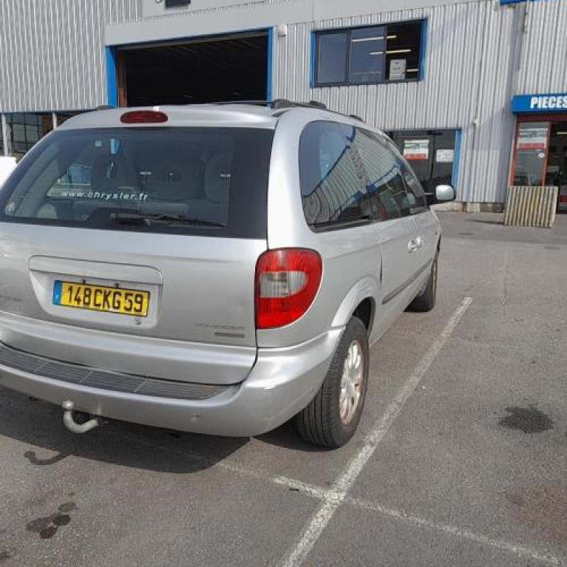 Feu arriere principal droit (feux) CHRYSLER VOYAGER 4 Photo n°5