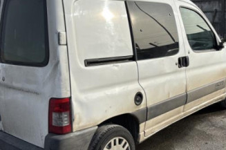 Moteur essuie glace avant CITROEN BERLINGO 1