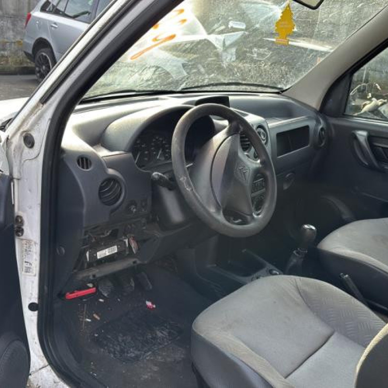 Moteur essuie glace avant CITROEN BERLINGO 1 Photo n°15