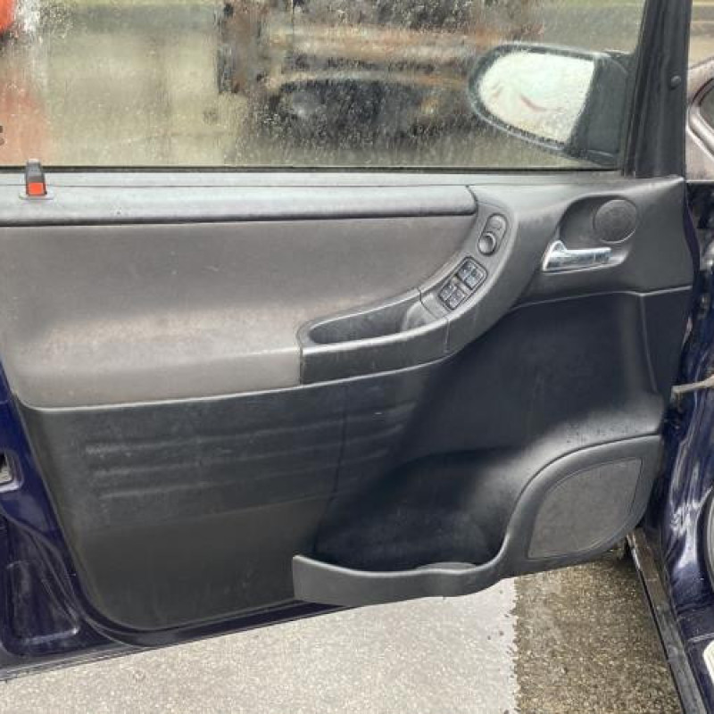 Serrure arriere droit OPEL ZAFIRA A Photo n°14