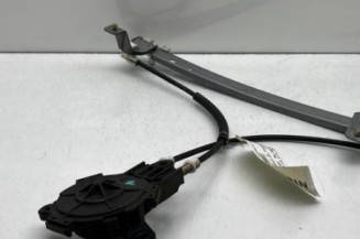 Leve vitre mecanique arriere droit PEUGEOT 106 Photo n°1