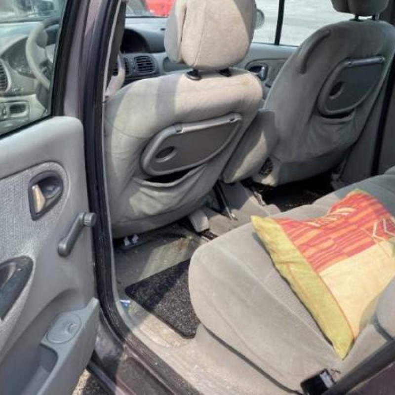 Serrure arriere gauche RENAULT SCENIC 1 Photo n°11
