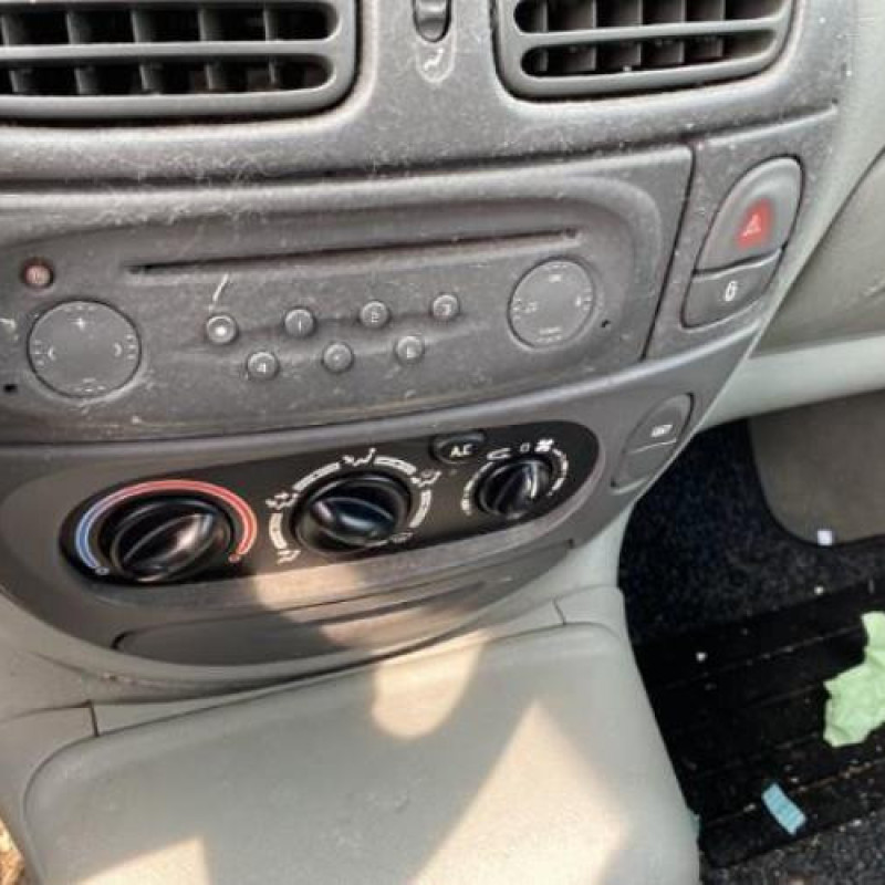 Serrure arriere gauche RENAULT SCENIC 1 Photo n°16