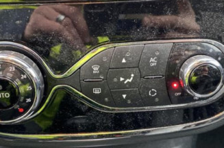 Pretensionneur de ceinture avant droit RENAULT CAPTUR 1