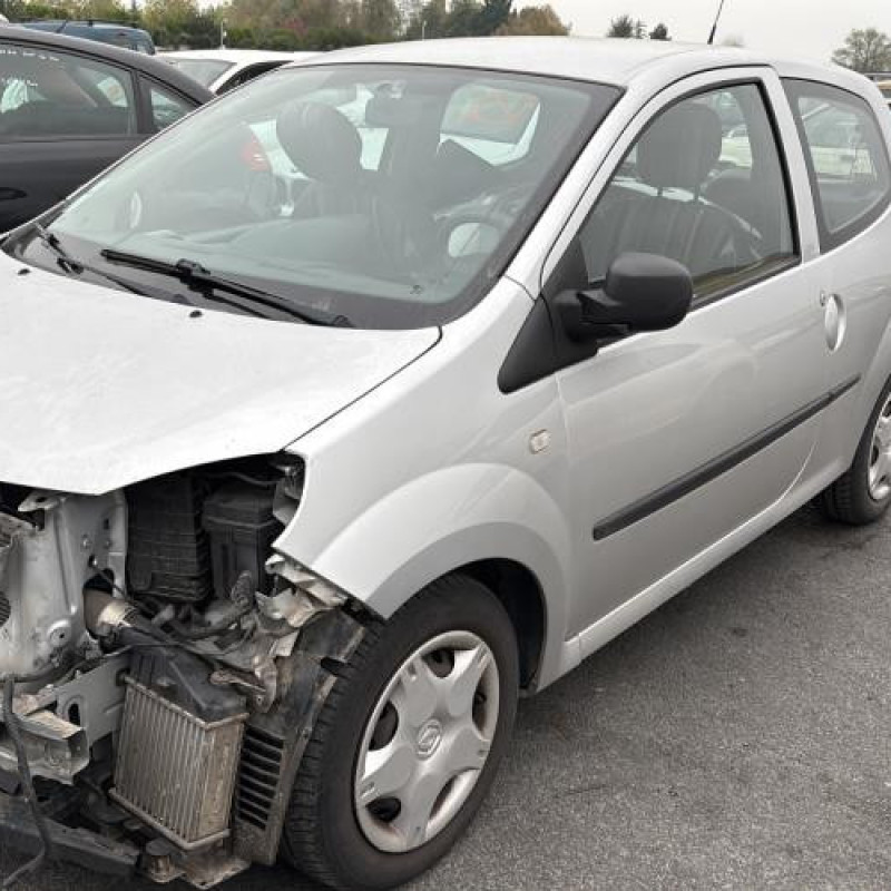 Feu arriere secondaire gauche (feux) RENAULT TWINGO 2 Photo n°4