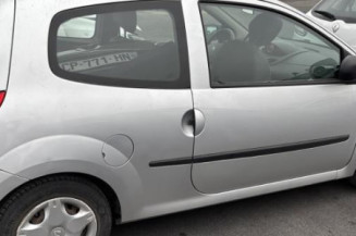 Feu arriere secondaire gauche (feux) RENAULT TWINGO 2