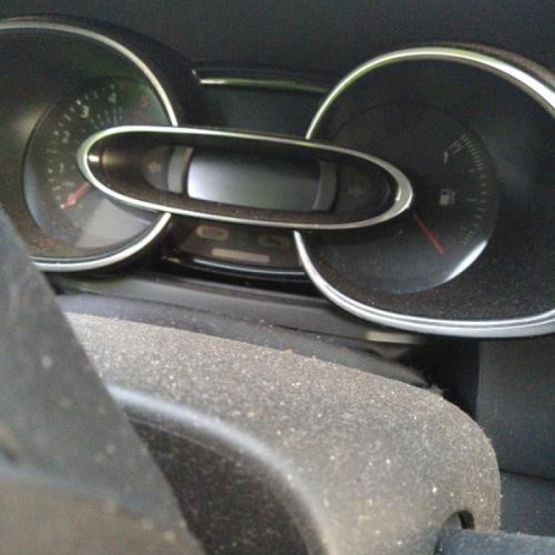 Boite a gants RENAULT CLIO 4 Photo n°16
