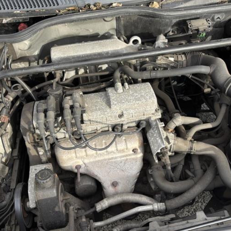 Anti brouillard droit (feux) RENAULT MEGANE 1 Photo n°5