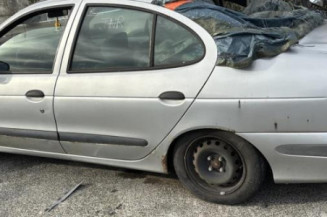 Anti brouillard droit (feux) RENAULT MEGANE 1
