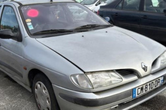 Anti brouillard droit (feux) RENAULT MEGANE 1