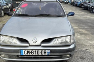 Anti brouillard droit (feux) RENAULT MEGANE 1
