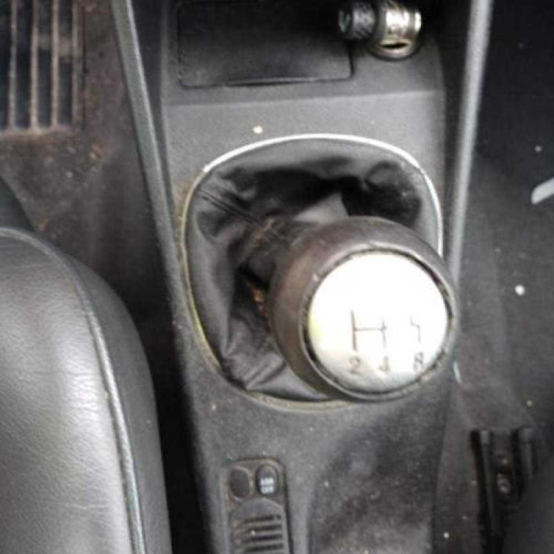 Leve vitre electrique avant droit ALFA ROMEO 147 Photo n°11