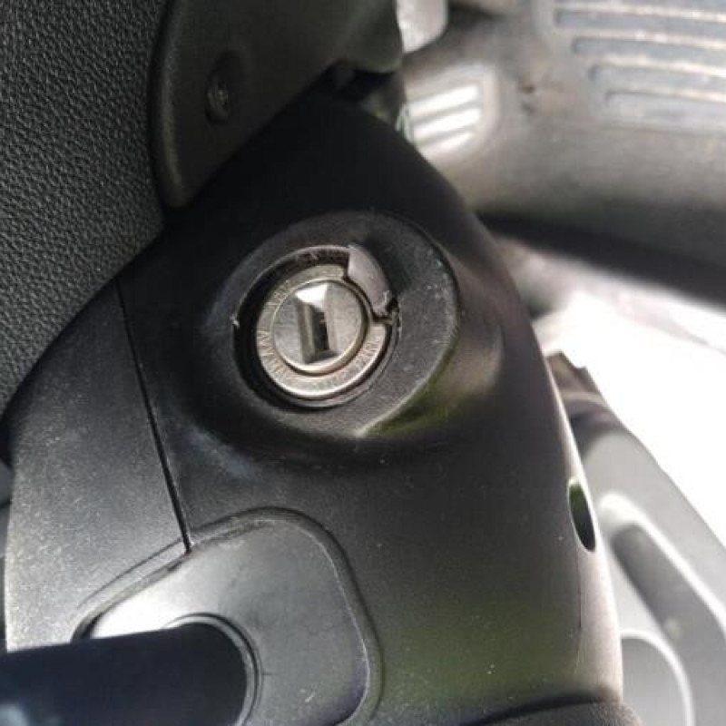 Leve vitre electrique avant droit ALFA ROMEO 147 Photo n°19