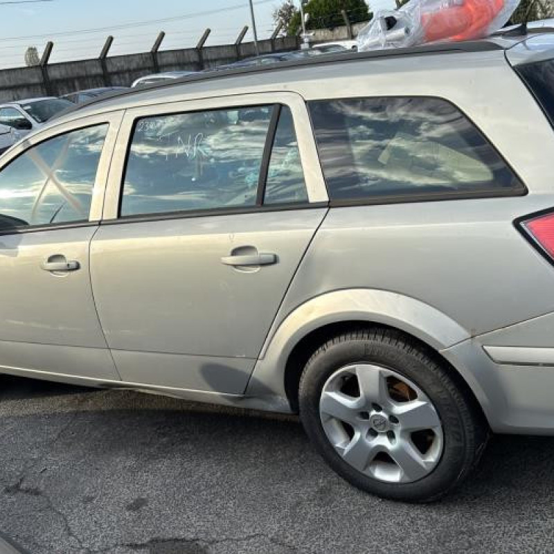 Serrure arriere gauche OPEL ASTRA H Photo n°12
