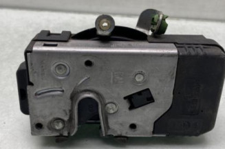 Serrure avant gauche OPEL MERIVA A